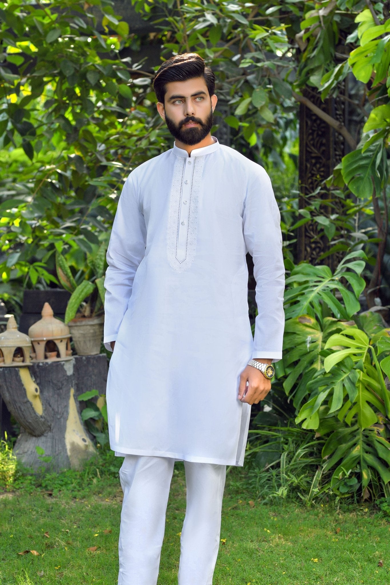 RAEES - Unstitched Embroidered Collection D-1 - Faateh Store