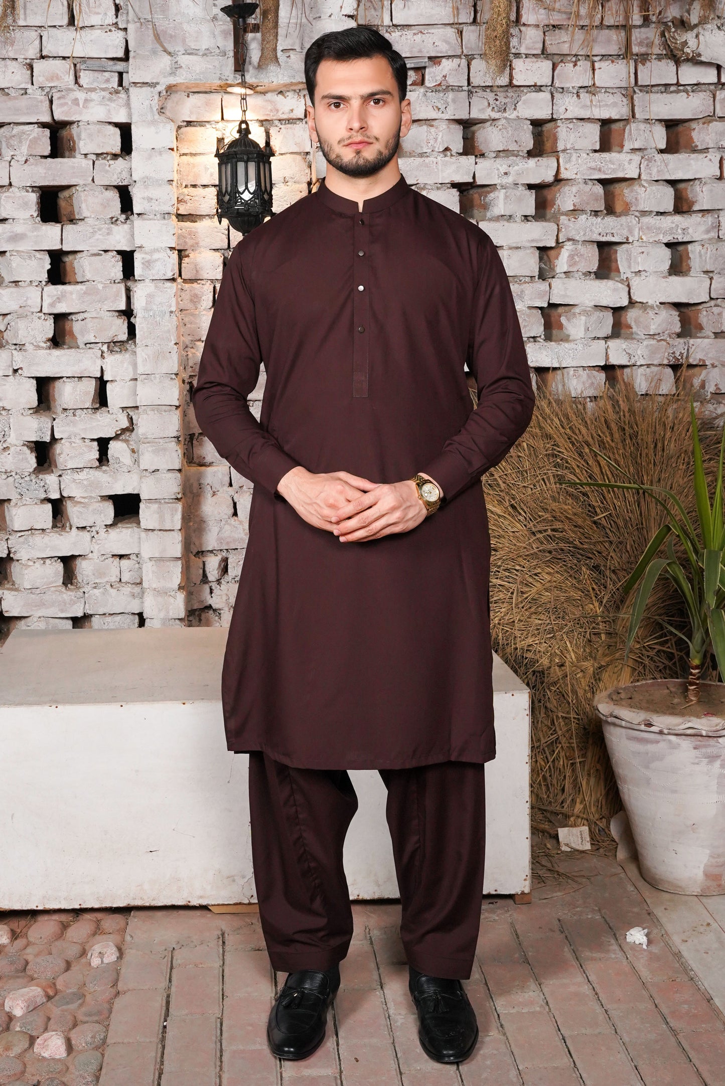 Maroon Detailing Kameez Shalwar