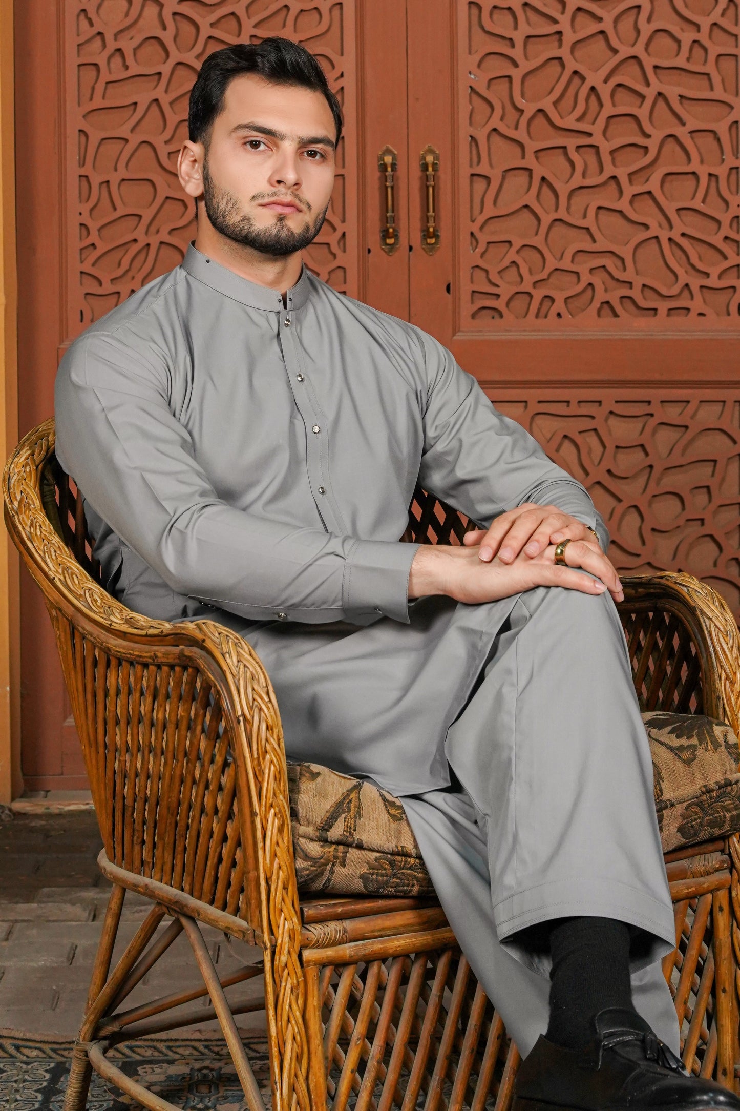 Gray Detailing Kameez Shalwar