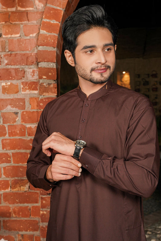 Maroon Detailing Kameez Shalwar