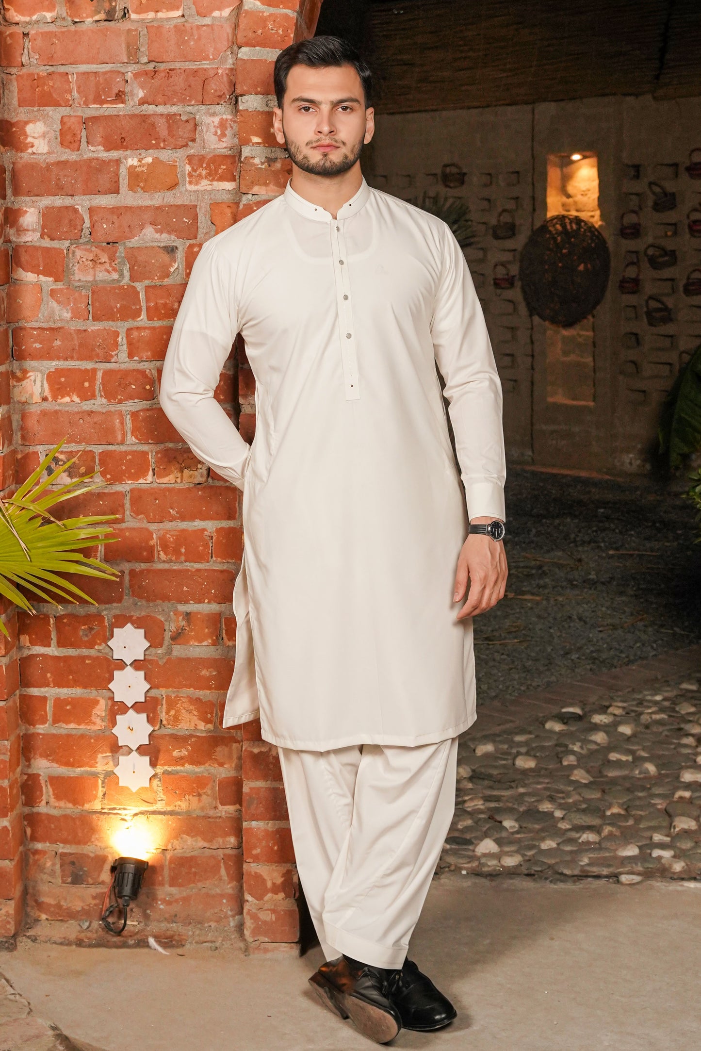 Off White Detailing Kameez Shalwar