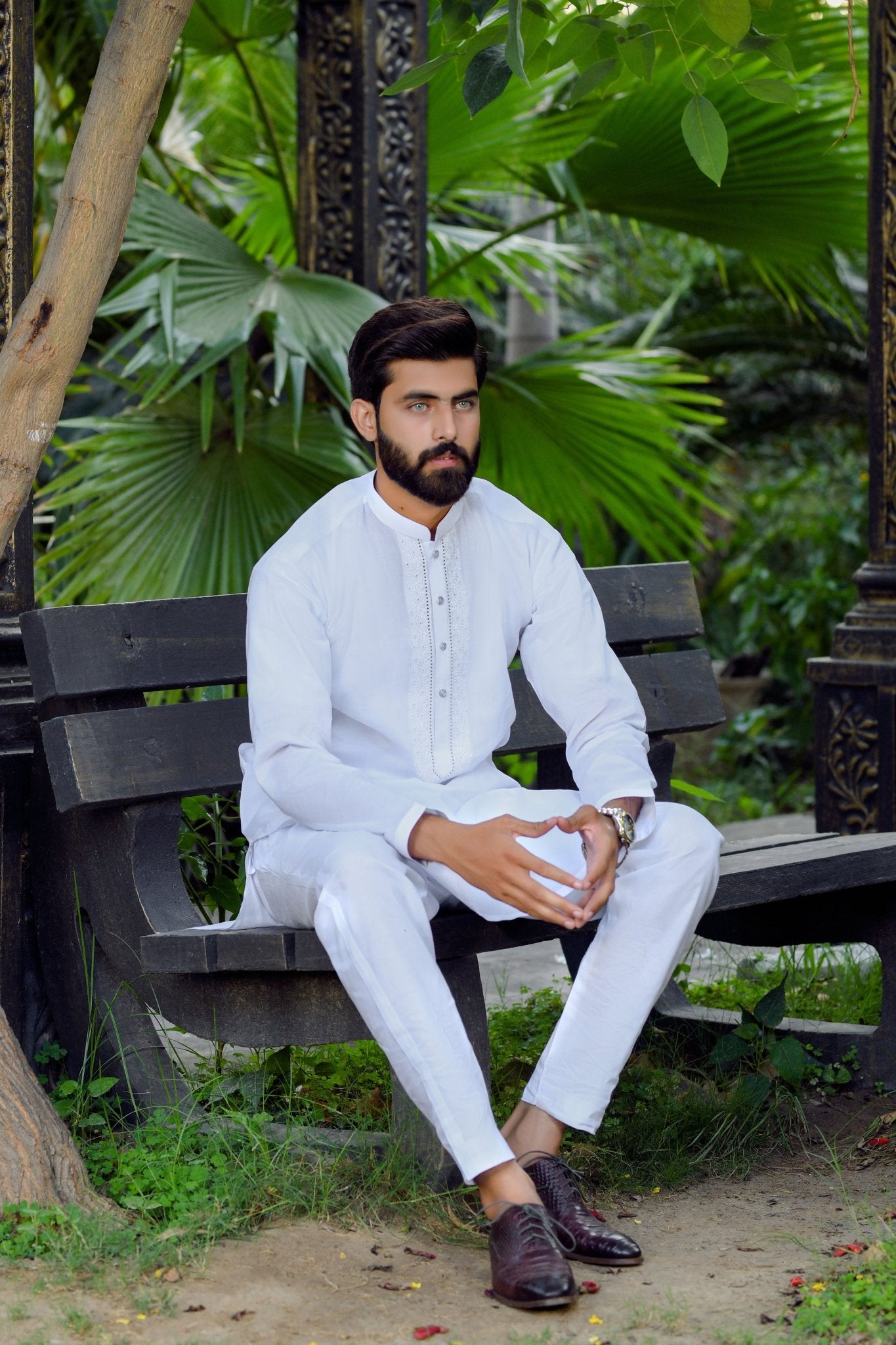 RAEES - Unstitched Embroidered Collection D-1 - Faateh Store