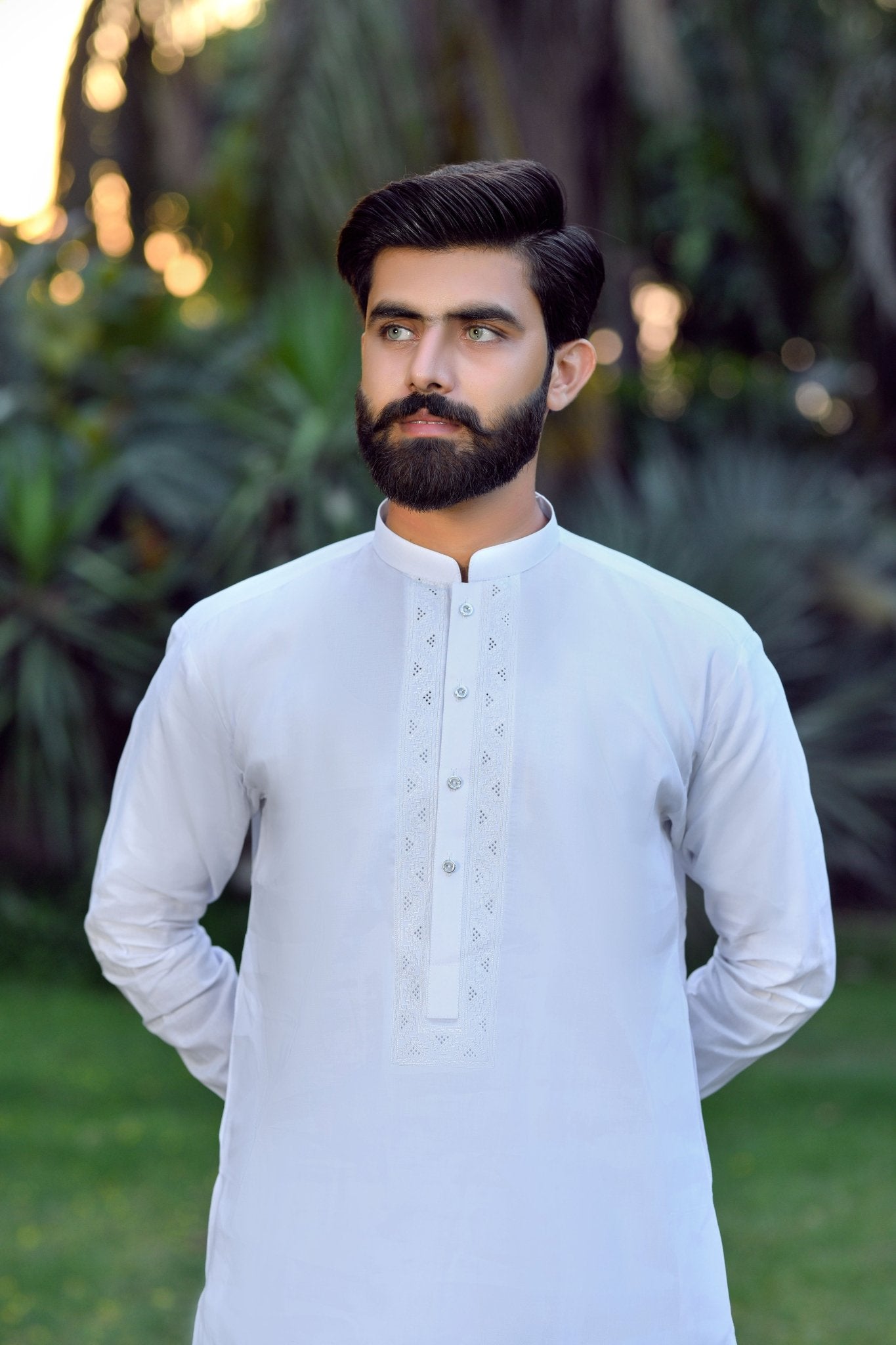 RAEES - Unstitched Embroidered Collection D-2 - Faateh Store