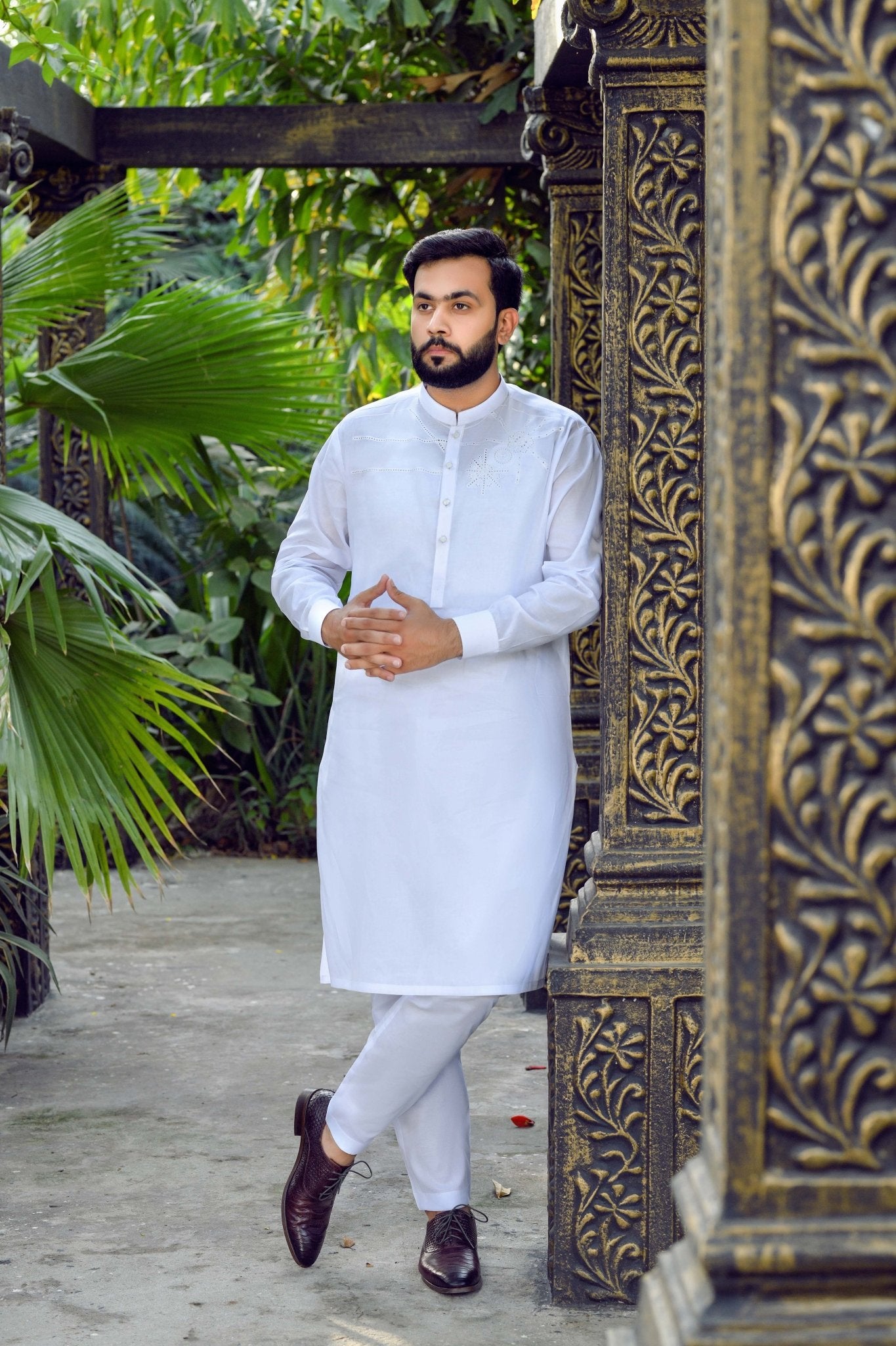 RAEES - Unstitched Embroidered Collection D-3 - Faateh Store